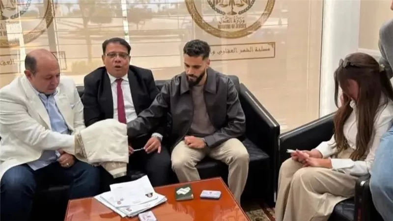 بسبب أزمة بنتايك.. عضو الزمالك يصف الهجوم عليه بالحملات المأجورة