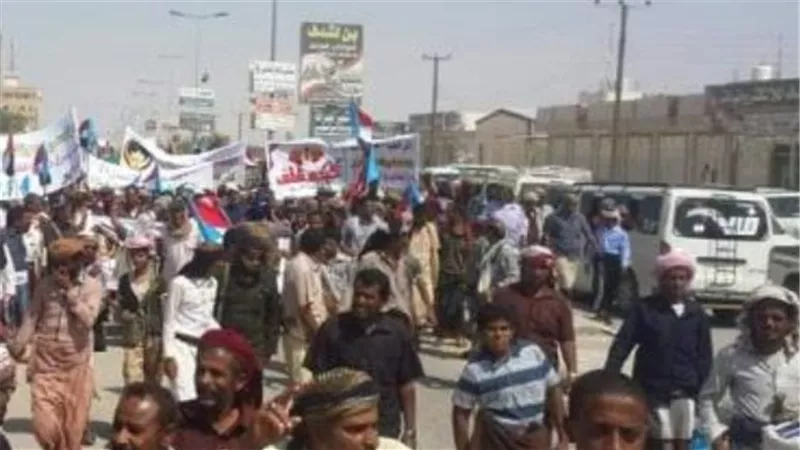شبوة تحتشد في عتق: فعالية كبرى للمطالبة بإعلان الدولة الجنوبية وسط توافد شعبي مهيب