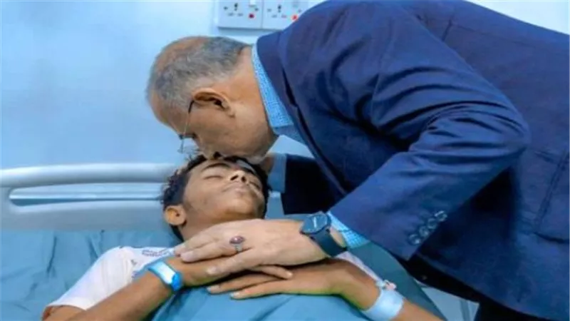 الزُبيدي يضممد جراح 