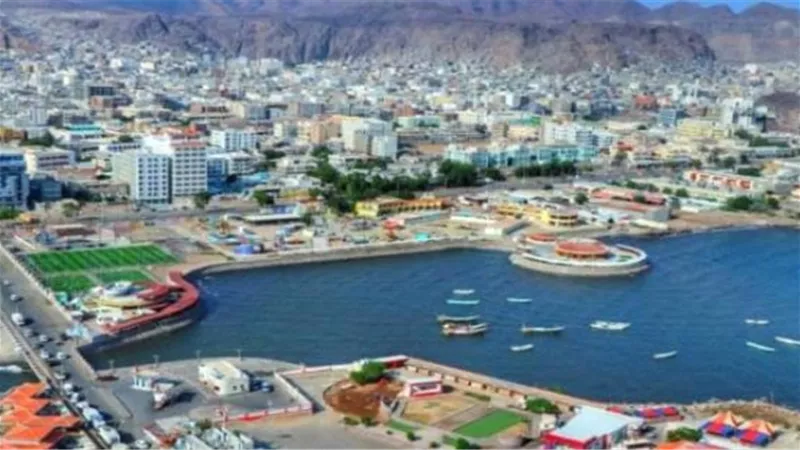 مخطط يستهدف عدن: تحذيرات من حملات تضليل لضرب مركز الثقل الجنوبي ومساعٍ لجر العاصمة نحو الفوضى