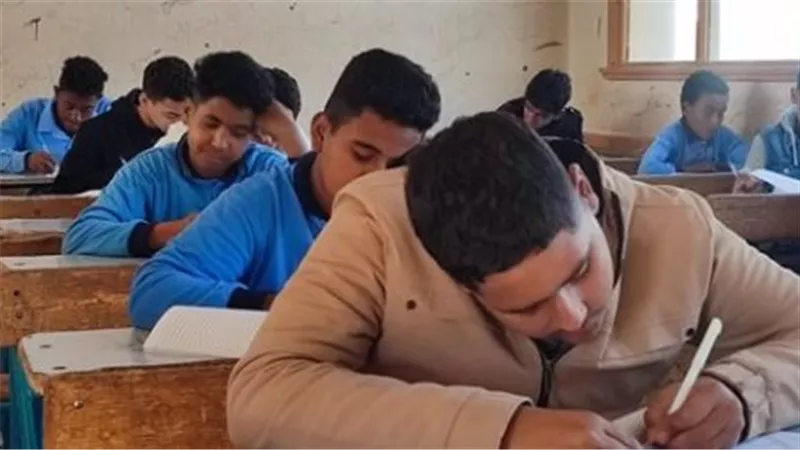 دليل الطالب: مواعيد وجداول امتحانات الشهادة الإعدادية 2026 في جميع المحافظات