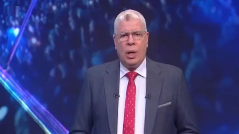 شوبير يفجر مفاجأة.. 3 سيناريوهات تحسم مصير أشرف داري داخل القلعة الحمراء
