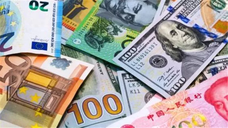 تحديث لحظي لأسعار صرف العملات الأجنبية مقابل الجنيه المصري في البنوك اليوم الاثنين