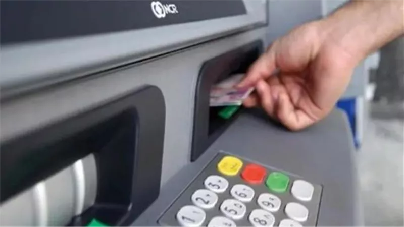 كيفية سحب فلوس من فودافون كاش عن طريق ATM.. خطوات ماكينة الصراف الآلي