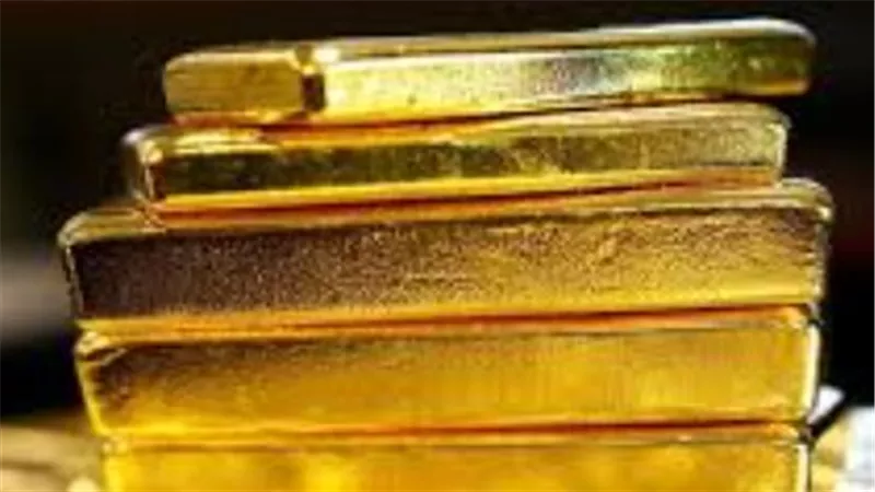 بين جني الأرباح والملاذ الآمن: خبراء يتوقعون قفزة بنسبة 20% في أسعار الذهب خلال 2026