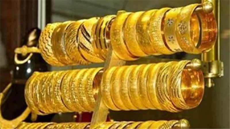 سعر الذهب عيار 21 اليوم الثلاثاء 13 يناير 2026.. قفزة تاريخية في محلات الصاغة