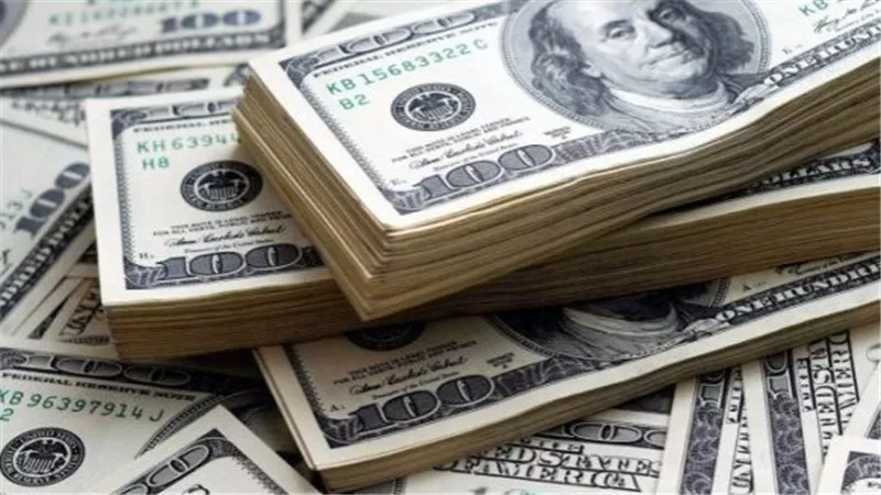 تحديث أسعار الصرف.. الدولار يحافظ على مستوياته أمام الجنيه بالبنك الأهلي ومصر اليوم