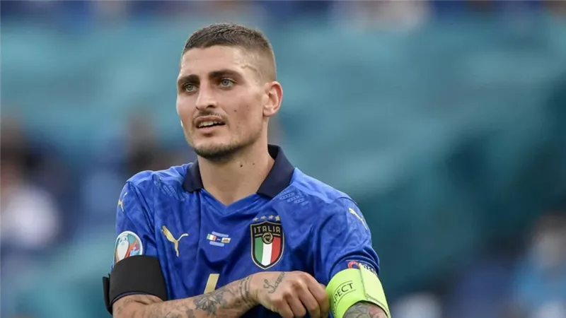 فيراتي يقترب من العودة لمنتخب إيطاليا قبل تصفيات كأس العالم