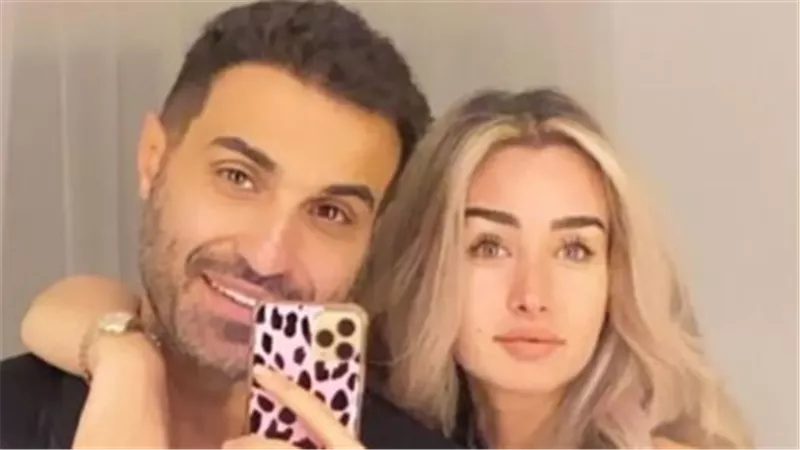 صورة الطائرة تُشعل التريند.. هل عاد أحمد فهمي وهنا الزاهد بعد حفل Joy Awards؟