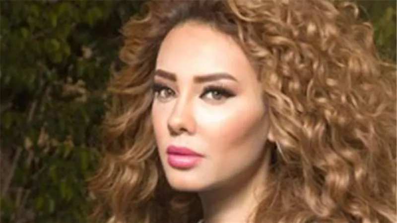 مي القاضي: معنديش أصدقاء في الوسط عشان يبقى ليا أعداء.. والشكوك تحوم حول 