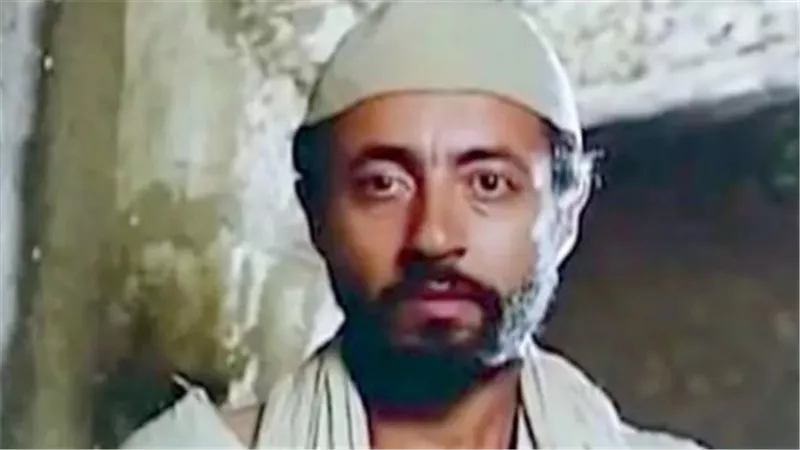 جمهور الوطن العربي يلتف حول عبد العزيز مخيون بعد أزمته الصحية الأخيرة