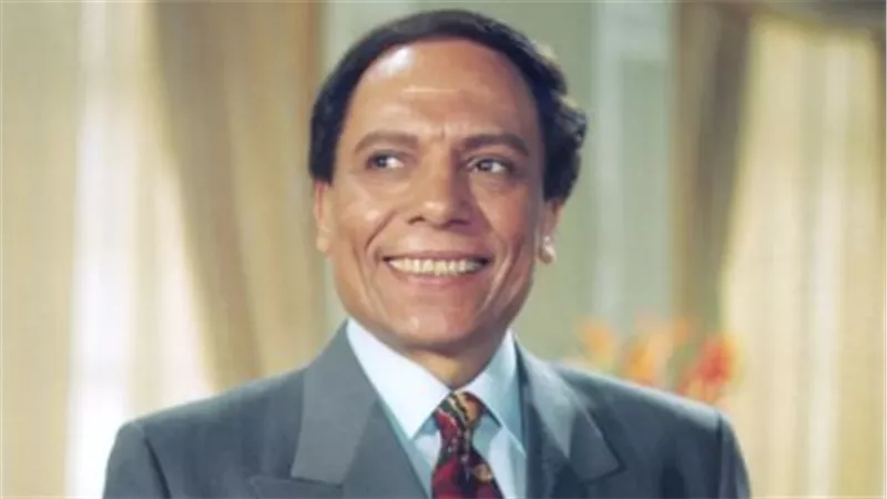 عادل إمام.. الفنان والإنسان وعلاقته بالجمهور العربي من المحيط إلى الخليج