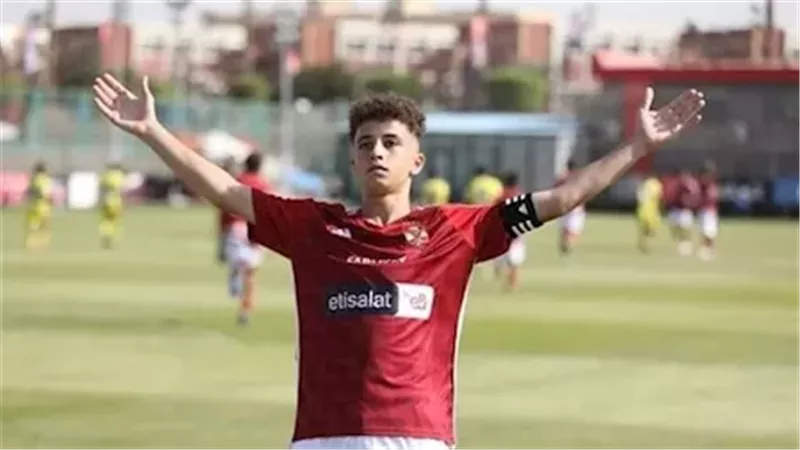 مدرسة الأهلي تفتح أبواب 