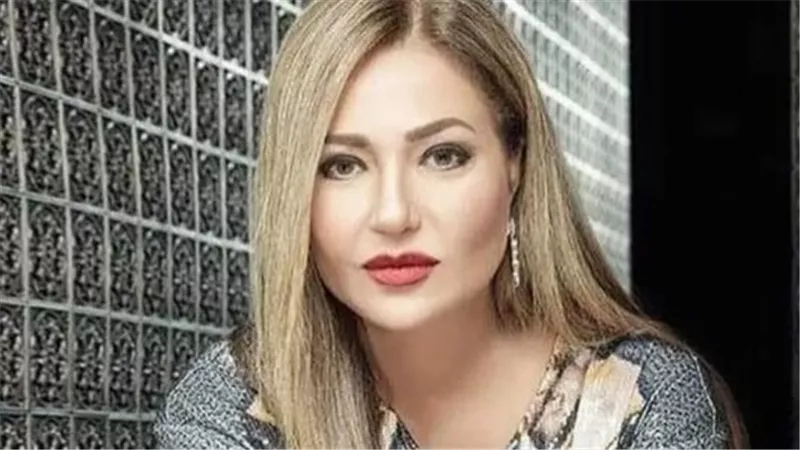 أهم 10 محطات في حياة ليلى علوي.. رحلة فتاة أحلام السينما المصرية
