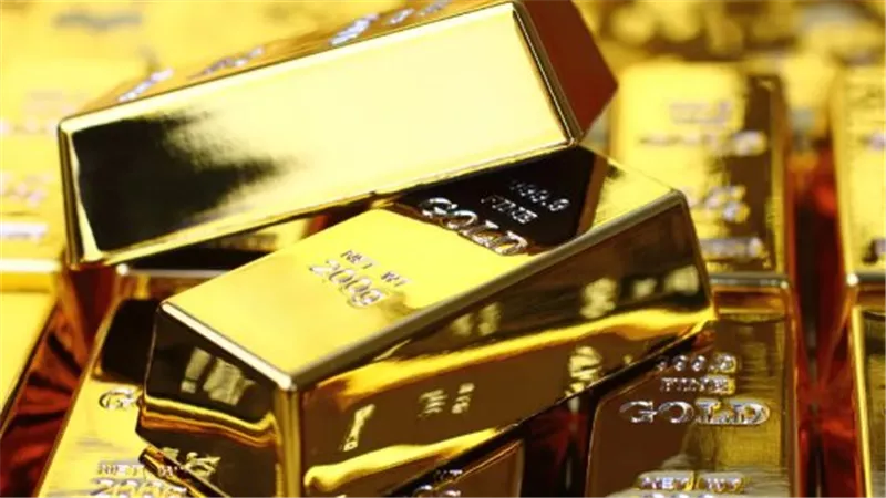 فرص الاستثمار في الذهب والفضة 2026.. هل الوقت الحالي مناسب للشراء؟