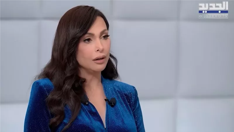بعد سنوات من الغياب.. أمل حجازي تفتح قلبها وتتحدث عن محنة السرطان ورحلة خلع الحجاب