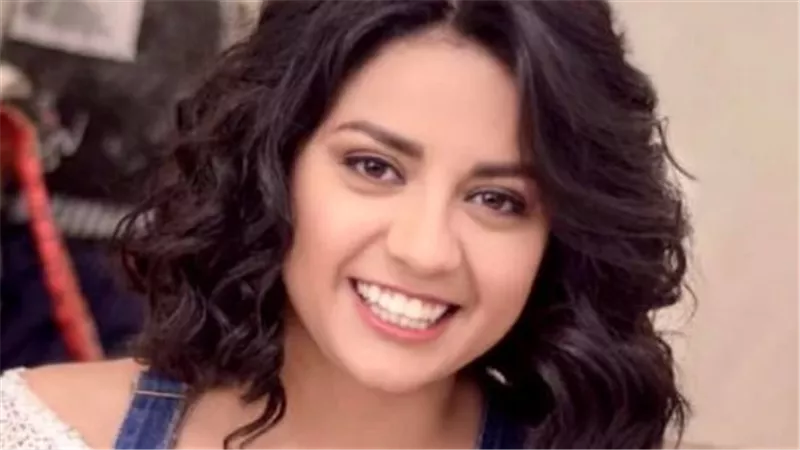 من طفولة 