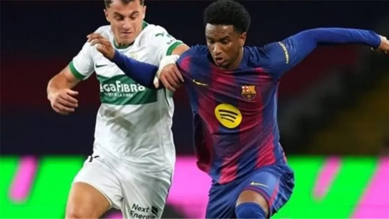 موعد مباراة برشلونة وإلتشي اليوم السبت في الدوري الإسباني والقنوات الناقلة