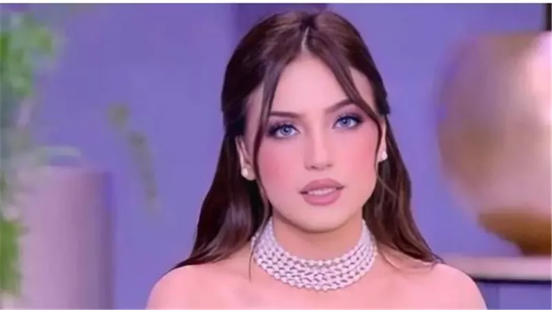 كيف تفاعلت ياسمين عز مع أزمة الذهب في 