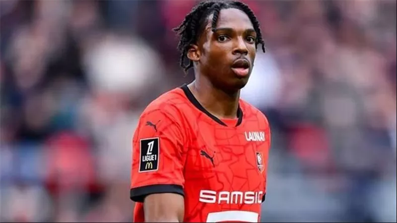 رسميًا.. جيريمي جاكيه ينضم إلى ليفربول مقابل 60 مليون جنيه إسترليني