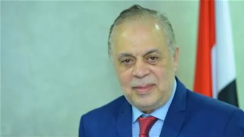 زلزال في الوسط الفني: لماذا قرر أشرف زكي إيقاف تصوير مسلسل 