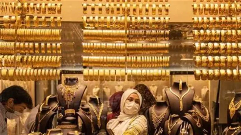 أسعار الذهب في مصر اليوم: عيار 21 يقفز لمستويات قياسية وتوقعات السوق في فبراير 2026