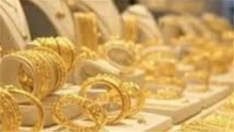 سعر الذهب اليوم السبت: استقرار حذر يسيطر على الصاغة وعيار 24 يكسر حاجز الـ 7500 جنيه
