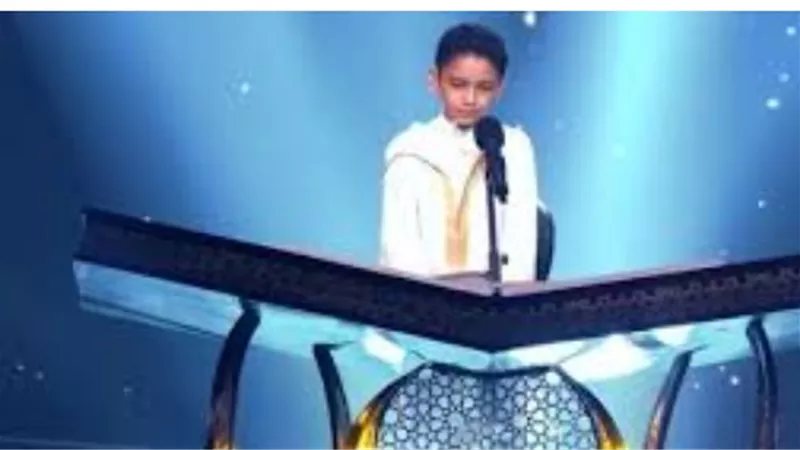 تفاصيل فوز عمر علي عوض بجائزة الغصن الذهبي في برنامج دولة التلاوة