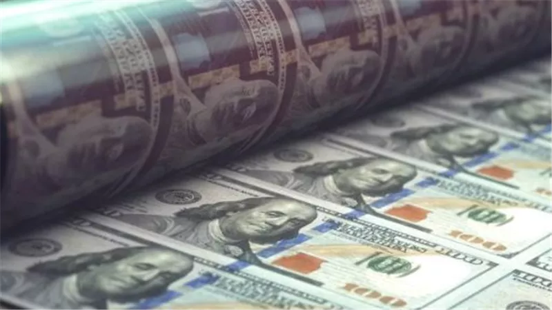 سعر الدولار في بنك التعمير والإسكان والمصرف المتحد: تقرير شامل حول أداء العملات الأجنبية