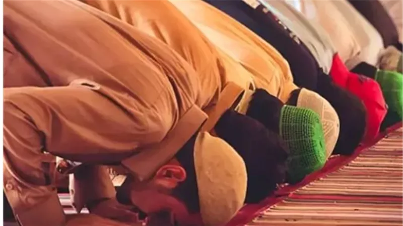 متى يؤذن للفجر في القاهرة؟ تعرف على فروق التوقيت ومواعيد الصلوات الخمس بالمحافظات