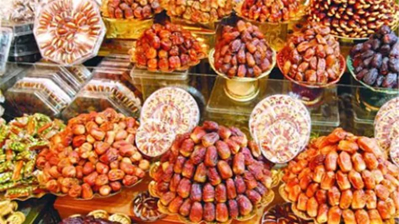 دليلك المالي لشراء تمور رمضان: كيف تختار النوع المناسب وفقًا لميزانيتك هذا العام؟