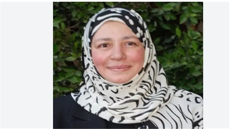 لغز عبلة كامل: كيف تحول ظهور إعلاني خاطف إلى تظاهرة حب واشتياق جماهيري؟