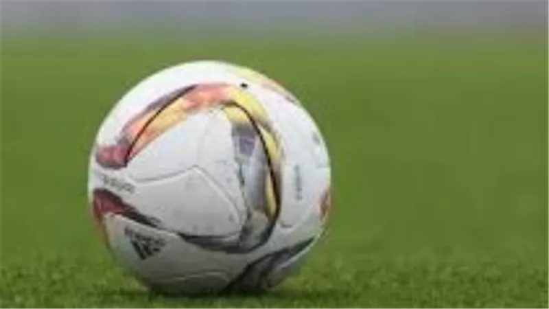 دليل المشاهد الرياضي: أين تشاهد مباريات الهلال والأهلي وروما اليوم الإثنين؟