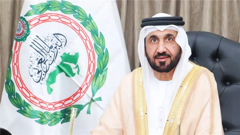 رئيس البرلمان العربى يدين قصف إيران لمعسكرات بالكويت ومحطات الكهرباء وتحلية المياه