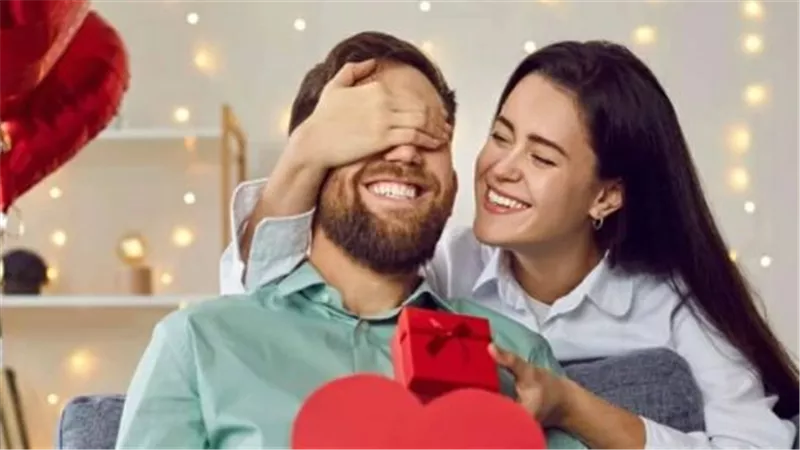دليلك الشامل لهدية مثالية: كيف تحول 