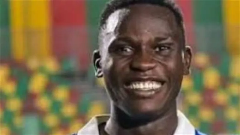 المدير العام للهلال السوداني: من الصعب انتقال چان كلود للأهلي.. لهذا السبب