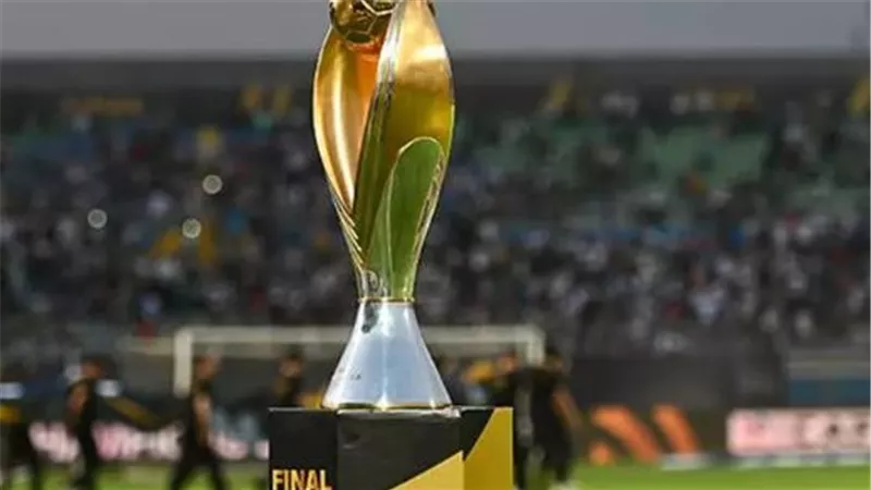 بينهم الأهلي وبيراميدز والهلال.. قائمة المتأهلين لربع نهائي 