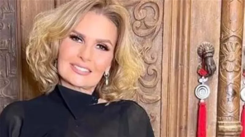 يسرا ويوسف شاهين.. حينما يلتقي نضج الأداء بعبقرية الإخراج العالمي
