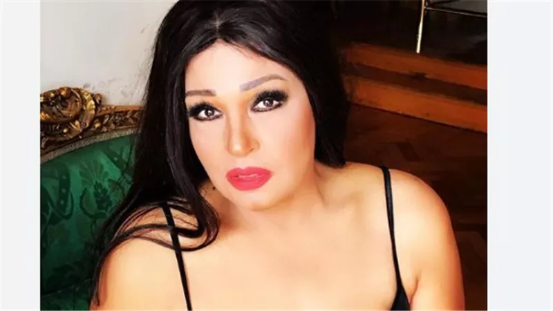 بعد نجاح العتاولة: فيفي عبده تعود لمقعد المذيعة بجرعة مكثفة من الكوميديا والمواقف الطريفة