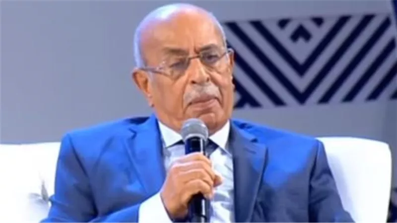 تفاصيل تشييع جثمان الدكتور مفيد شهاب إلى مقابر الوفاء والأمل بمدينة نصر