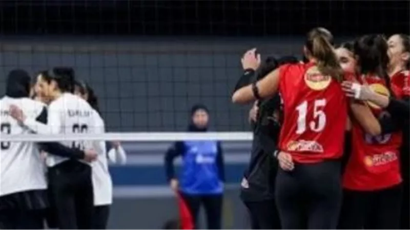 ديربي القاهرة فوق الشبكة.. طائرة الأهلي والزمالك في 