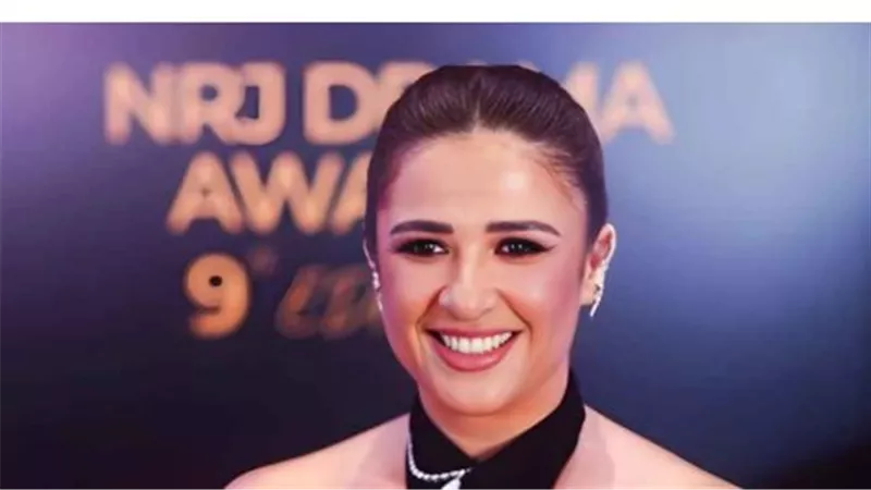 ياسمين عبد العزيز.. الممثلة التي صنعت ماركة مسجلة باسمها في عالم الفن المصري