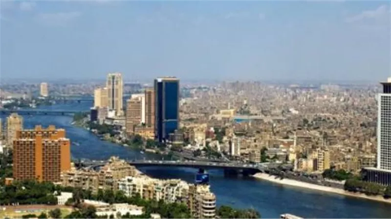 انخفاض ملموس في درجات الحرارة: كيف تستعد لتقلبات طقس الثلاثاء 17 فبراير؟