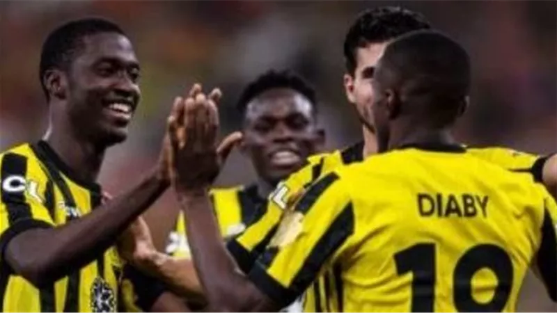 النمور في الدوحة.. هل يواصل الاتحاد توهجه الآسيوي أمام زعيم قطر؟