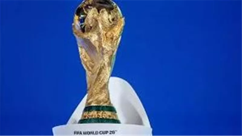 بين أسعار التذاكر 