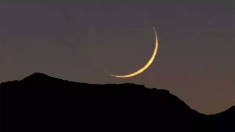 تحري الهلال في عصر الفضاء: كيف تساهم الأقمار الصناعية في دقة تحديد غرة رمضان؟