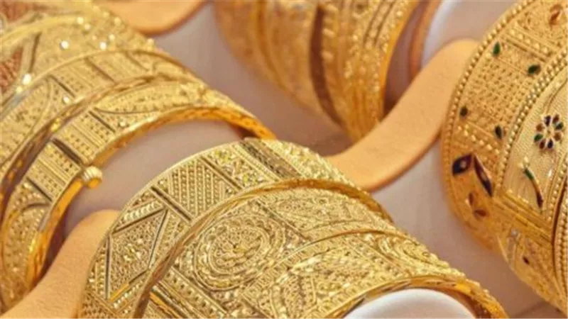 سوق الصاغة الأربعاء 18 فبراير: استقرار الجنيه الذهب عند 52400 جنيه بعد موجة خسائر