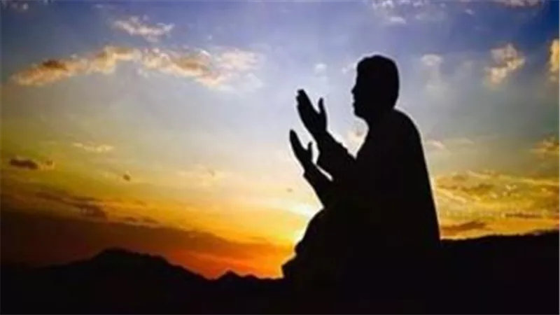 أوقات ذهبية لاستجابة الدعاء في رمضان.. لا تفوت الثلث الأخير ووقت الإفطار