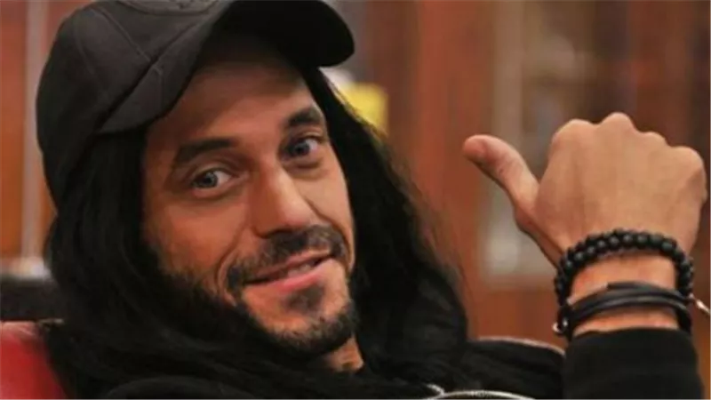 بين الشغف والواجب.. كيف تحولت حياة بطل مسلسل 