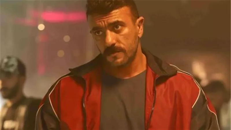 أحمد العوضي يشيد بموهبة رحمة محسن: 